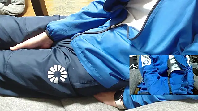 Yasu2000 online show from February 4, 2026, 12:16 am