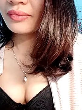 Hinna x online show from February 25, 2026, 2:34 am