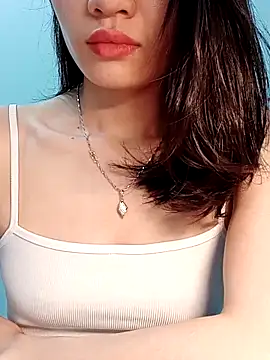 Hinna x online show from April 9, 2026, 9:32 pm