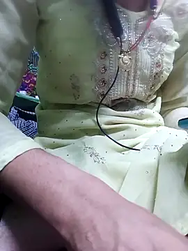 kajalbhabhi44 online show from March 5, 2026, 3:19 pm