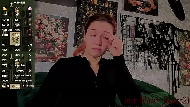 the high priestess online show from November 7, 2025, 6:18 am