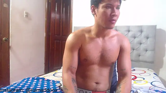 RuiMaddoox online show from April 13, 2026, 11:58 am