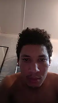 RuiMaddoox online show from November 6, 2025, 6:01 pm