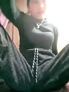 Snapshot of daisy_will chatting on February 11, 2026, 12:32 am daisy will online show from February 11, 2026, 12:32 am