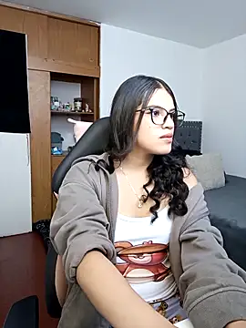 asumi 18 online show from September 10, 2025, 3:00 pm