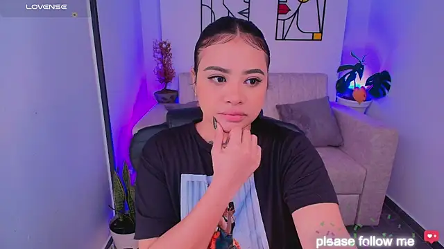 Snapshot of nicemiiaa7_ chatting on February 24, 2026, 12:55 am nicemiiaa7 online show from February 24, 2026, 12:55 am