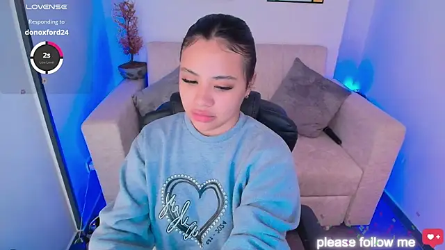 Snapshot of nicemiiaa7_ chatting on February 14, 2026, 2:56 am nicemiiaa7 online show from February 14, 2026, 2:56 am