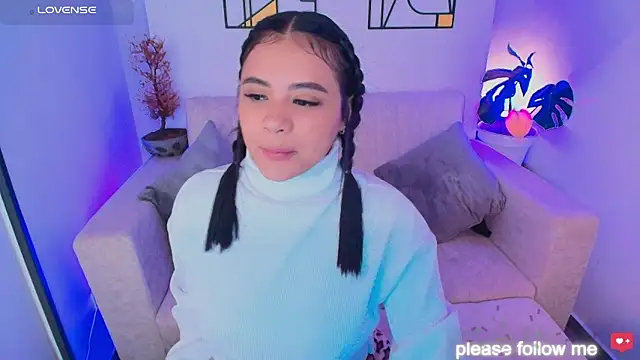 Snapshot of nicemiiaa7_ chatting on February 16, 2026, 11:35 pm nicemiiaa7 online show from February 16, 2026, 11:35 pm