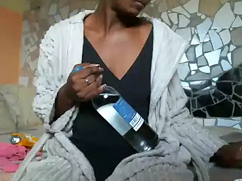 Snapshot of Pretty_miss_devilxxx35 chatting on May 8, 2026, 9:35 am Pretty miss devilxxx35 online show from May 8, 2026, 9:35 am