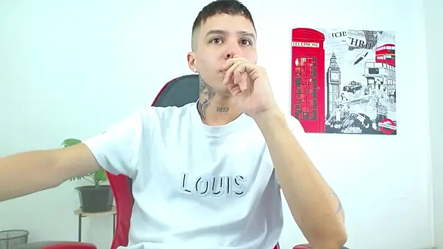 Cumandres18 online show from December 22, 2025, 1:44 pm