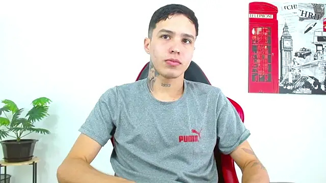 Snapshot of Cumandres18 chatting on February 20, 2026, 2:52 pm Cumandres18 online show from February 20, 2026, 2:52 pm