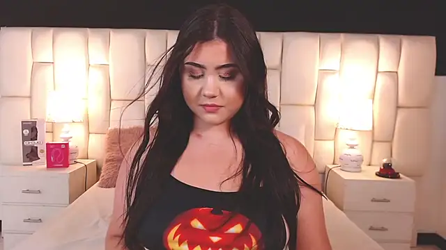 ValuFooster online show from November 19, 2025, 4:07 pm