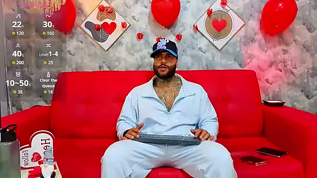 Apolo rousse1 online show from February 16, 2026, 10:18 pm