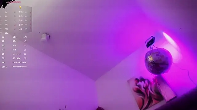 Lola wish1 online show from November 18, 2025, 4:16 am