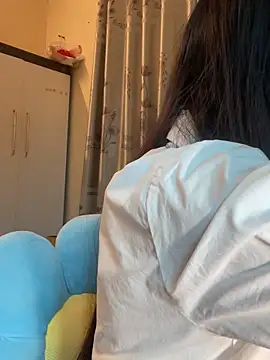 Dior baby online show from February 4, 2026, 4:07 am