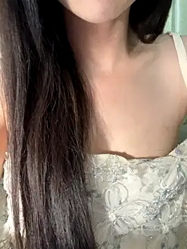 Dior baby online show from November 28, 2025, 1:50 am