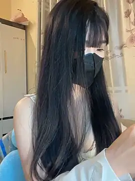 Dior baby online show from February 25, 2026, 4:56 am