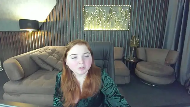 KattyRose8 online show from May 13, 2026, 5:42 pm