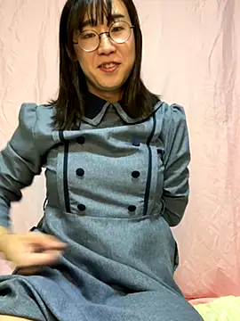 Snapshot of tmtm_mugiwara chatting on November 21, 2025, 2:27 pm tmtm mugiwara online show from November 21, 2025, 2:27 pm