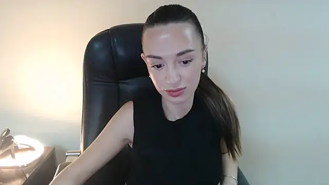 BonnieX  online show from April 22, 2026, 7:37 am