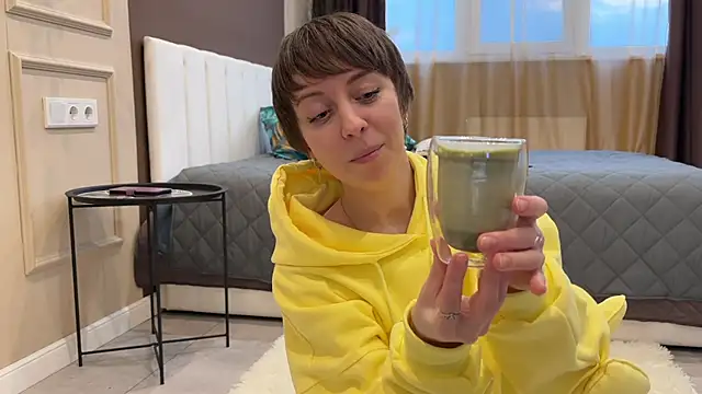 daniellia  online show from March 17, 2026, 3:15 pm