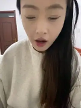 Snapshot of MengMeng0515 chatting on December 3, 2025, 11:42 am MengMeng0515 online show from December 3, 2025, 11:42 am