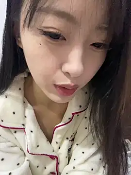 Snapshot of MengMeng0515 chatting on December 20, 2025, 12:52 pm MengMeng0515 online show from December 20, 2025, 12:52 pm