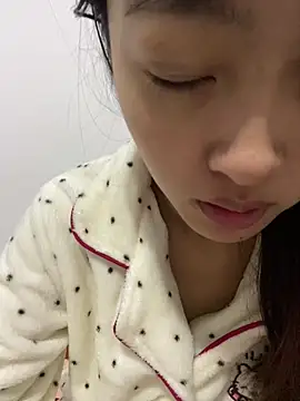 Snapshot of MengMeng0515 chatting on December 19, 2025, 11:56 am MengMeng0515 online show from December 19, 2025, 11:56 am