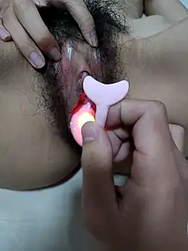 Snapshot of MengMeng0515 chatting on November 11, 2025, 9:15 am MengMeng0515 online show from November 11, 2025, 9:15 am