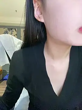 MengMeng0515 online show from February 9, 2026, 1:53 pm