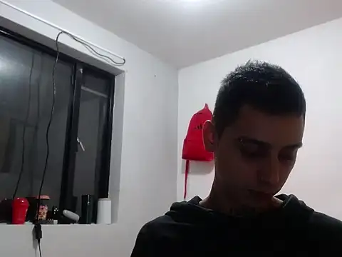 xalejo max online show from October 25, 2025, 2:00 am