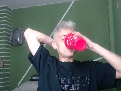 xalejo max online show from January 13, 2026, 12:04 am