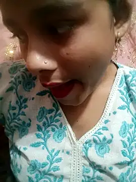 Snapshot of Hot_siiii chatting on October 15, 2025, 2:25 pm Hot siiii online show from October 15, 2025, 2:25 pm