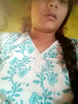 Snapshot of Hot_siiii chatting on October 11, 2025, 1:50 am Hot siiii online show from October 11, 2025, 1:50 am