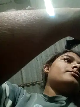 Snapshot of Hot_siiii chatting on October 19, 2025, 1:47 pm Hot siiii online show from October 19, 2025, 1:47 pm