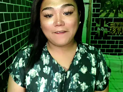 luluakovi 69 online show from September 29, 2025, 8:47 pm