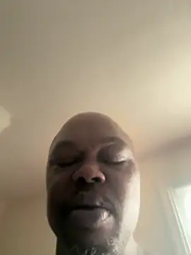 devon3421 online show from March 16, 2026, 11:07 pm