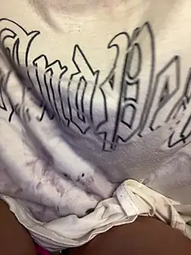 virtualgirlbr online show from March 30, 2026, 6:26 am