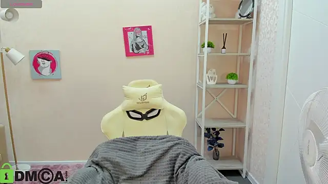 Snapshot of R0cket_bunny chatting on October 15, 2025, 1:04 am R0cket bunny online show from October 15, 2025, 1:04 am