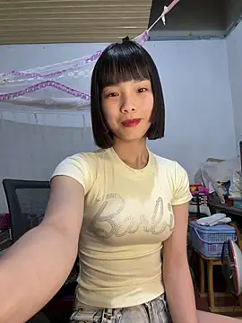 andymi1 online show from April 7, 2026, 2:41 pm