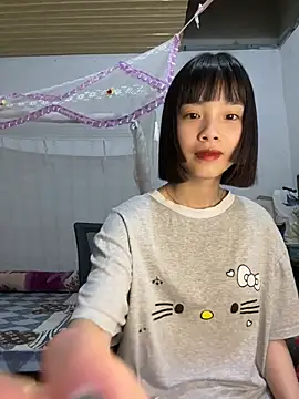 andymi1 online show from April 10, 2026, 2:40 am