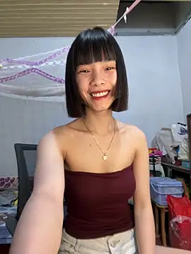 andymi1 online show from April 11, 2026, 2:19 am