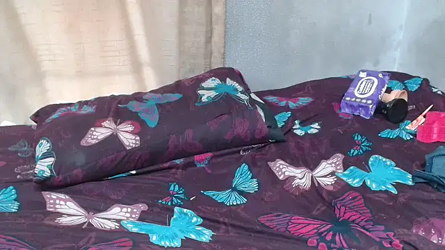 curvydarckcohocolate online show from September 27, 2025, 4:51 am