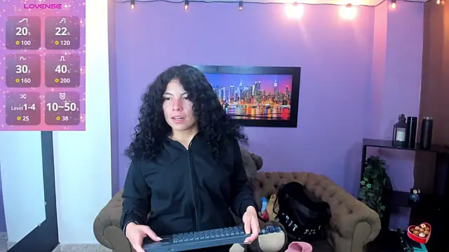 Snapshot of angelita_martins chatting on October 17, 2025, 2:37 am angelita martins online show from October 17, 2025, 2:37 am