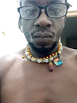 Snapshot of Blackpanther0115 chatting on October 24, 2025, 10:14 am Blackpanther0115 online show from October 24, 2025, 10:14 am