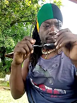 Snapshot of Blackpanther0115 chatting on October 8, 2025, 2:18 pm Blackpanther0115 online show from October 8, 2025, 2:18 pm