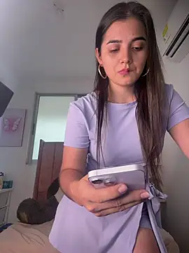 Snapshot of salomecute21 chatting on July 10, 2026, 11:32 am salomecute21 online show from July 10, 2026, 11:32 am