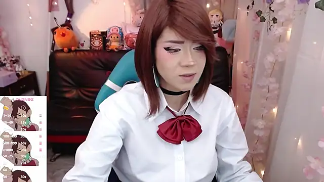 jadedelux  online show from September 17, 2025, 7:49 pm