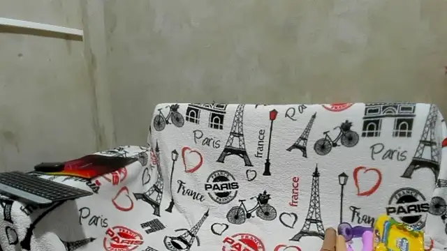 ivy moon05 online show from April 7, 2026, 1:57 pm