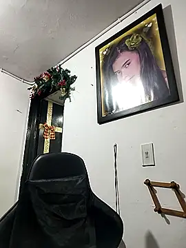 Pamelamiler   online show from November 26, 2025, 10:48 am